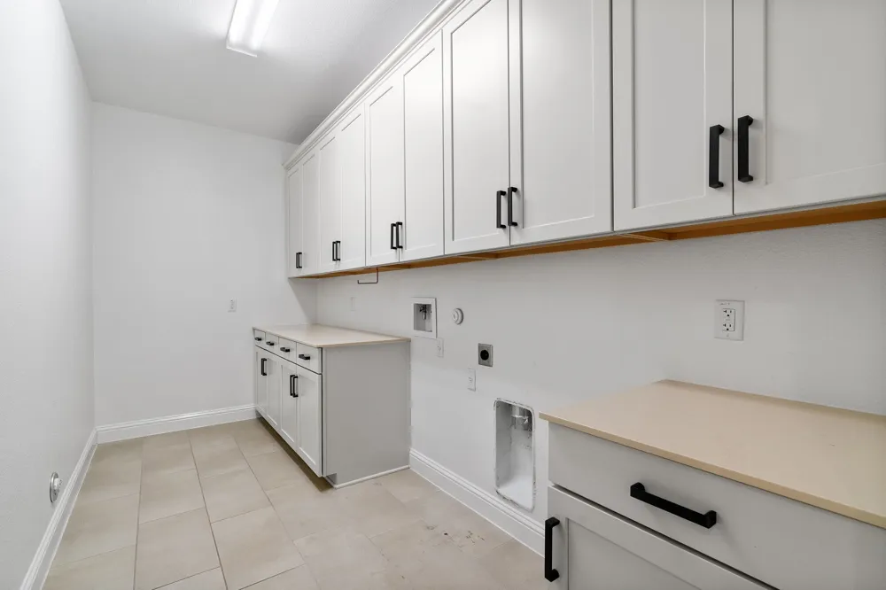 19510 Summit Glory Trail #143 Spicewood, TX 78669