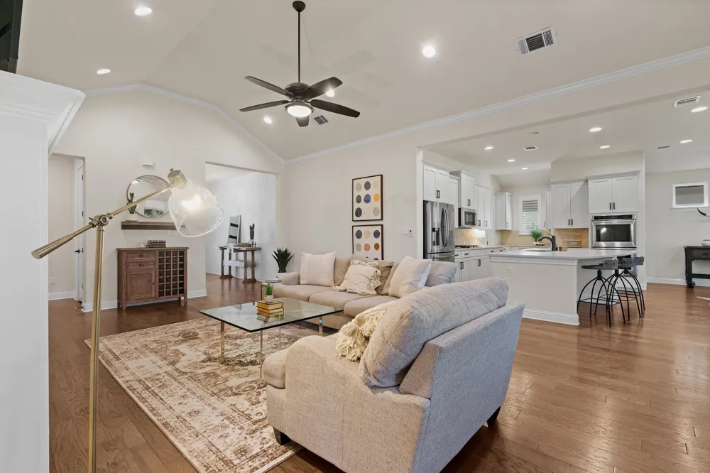 19510 Summit Glory Trail #143 Spicewood, TX 78669