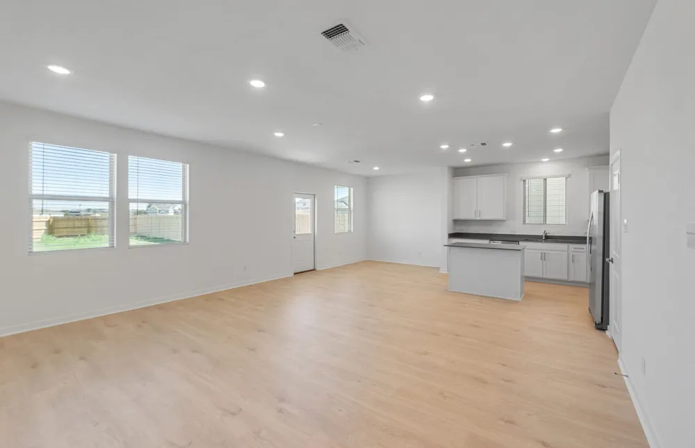 736 Rubber Tree Way Buda, TX 78610