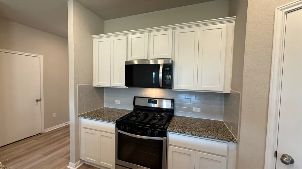 197 Arrowhead Vine Street Leander, TX 78641