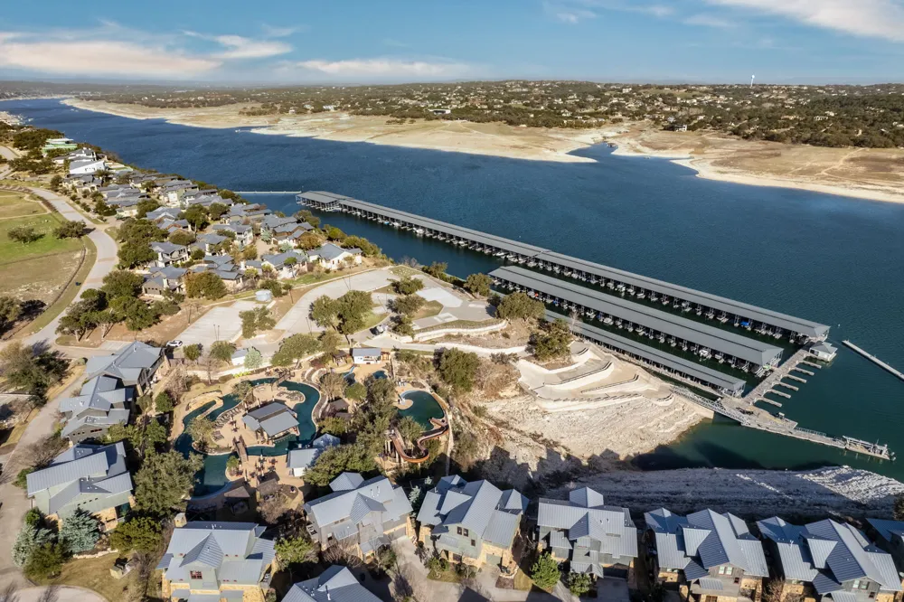 19517 Flying J Boulevard #2 Spicewood, TX 78669