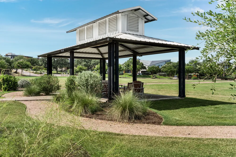 19517 Flying J Boulevard #2 Spicewood, TX 78669