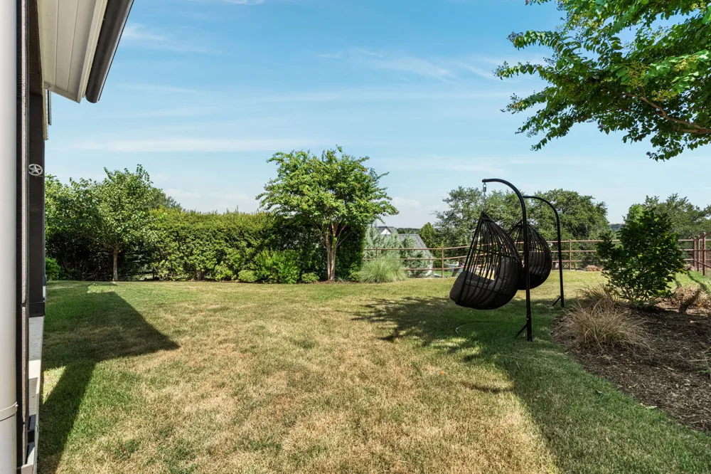 19517 Flying J Boulevard #2 Spicewood, TX 78669