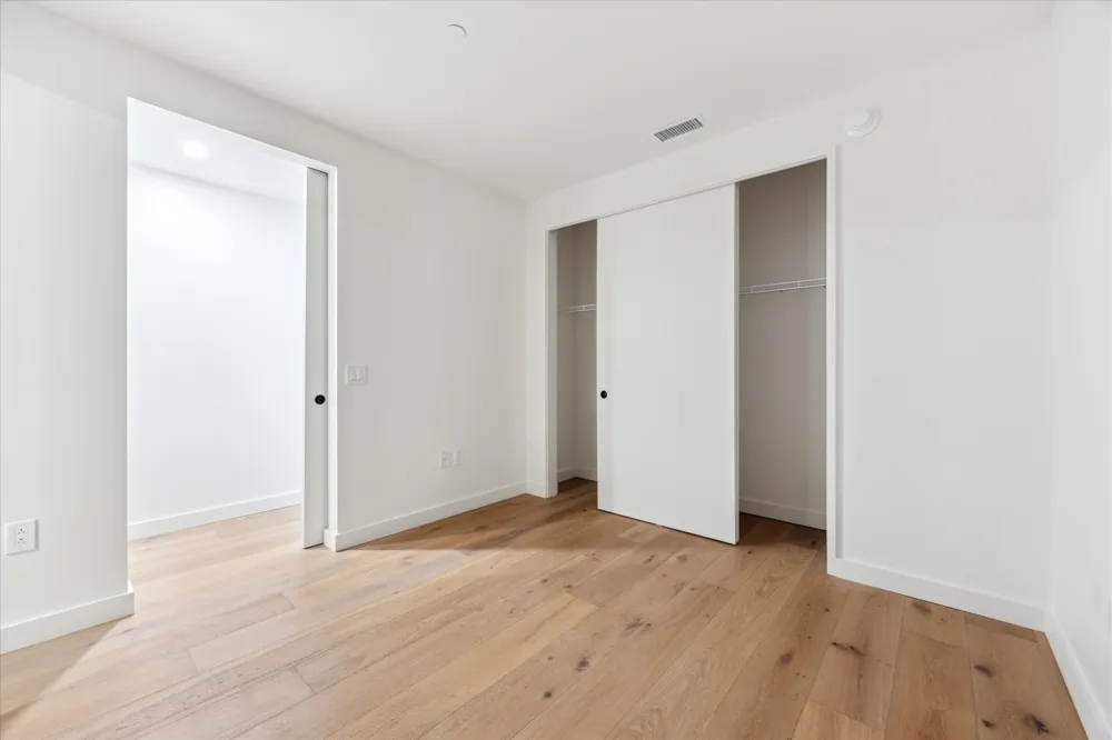 610 Davis Street #2906 Austin, TX 78701