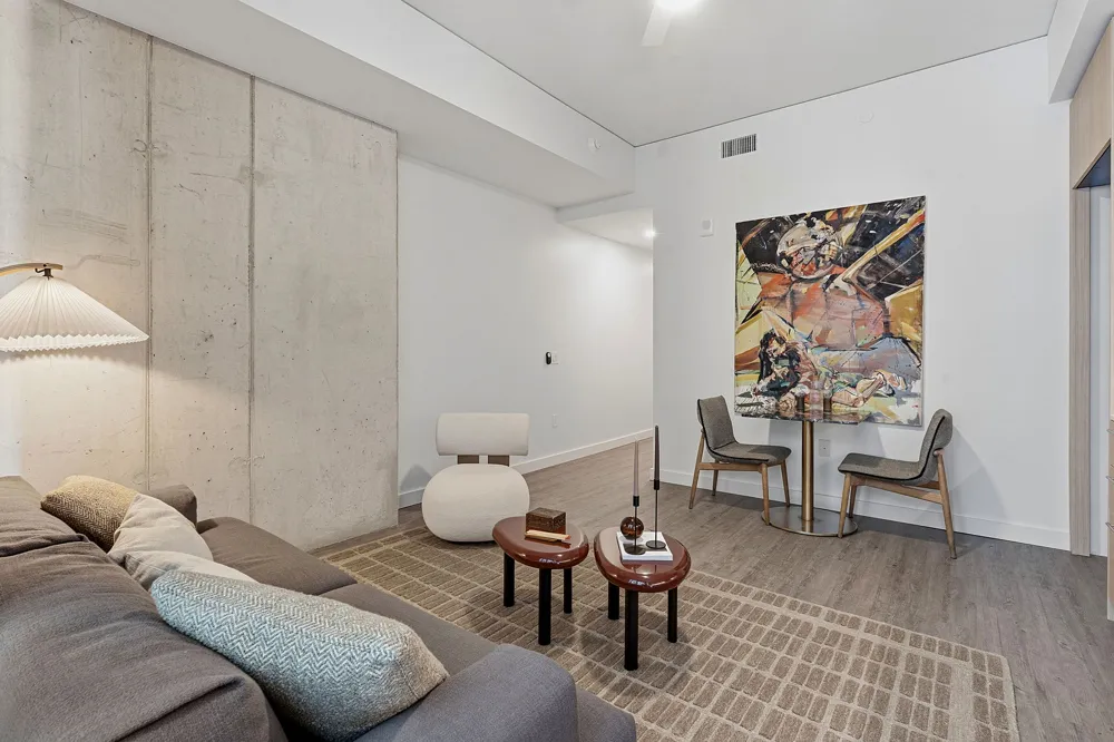 610 Davis Street #2906 Austin, TX 78701