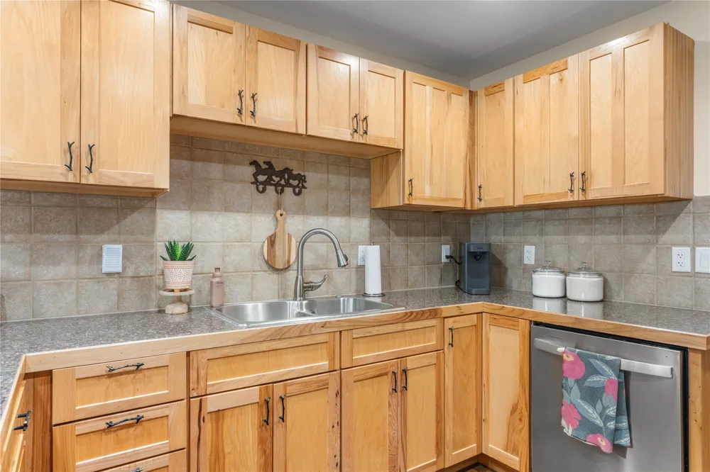 1702 County Road 2800 Lometa, TX 76853