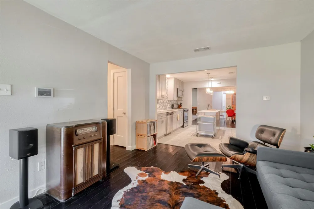 5502 Burgundy Drive Austin, TX 78724