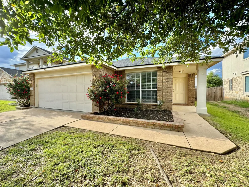1015 Aiken Drive Leander, TX 78641
