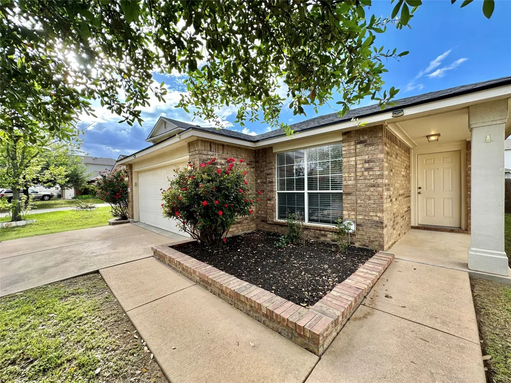 1015 Aiken Drive Leander, TX 78641