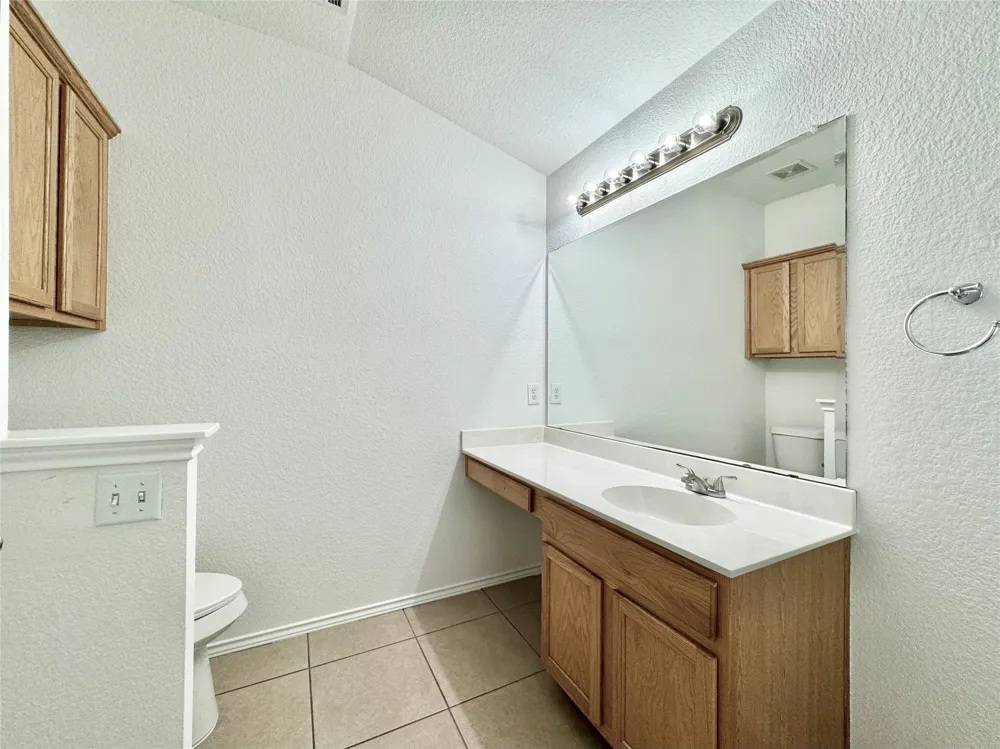 1015 Aiken Drive Leander, TX 78641