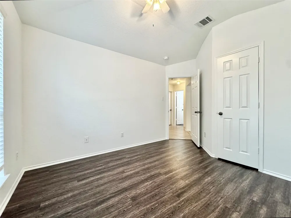 1015 Aiken Drive Leander, TX 78641