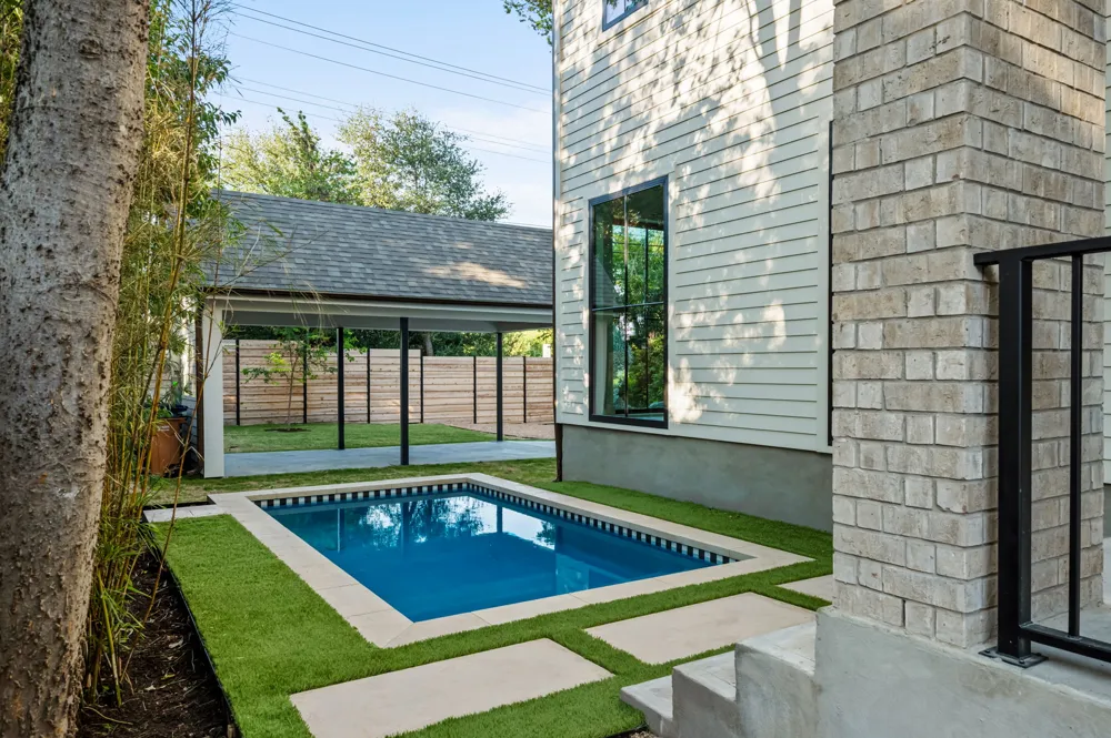 404 W 55th 1/2 Street Austin, TX 78751