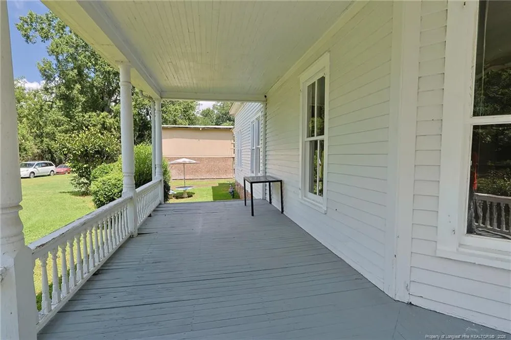 307 McCaskill Avenue Maxton, NC 28364
