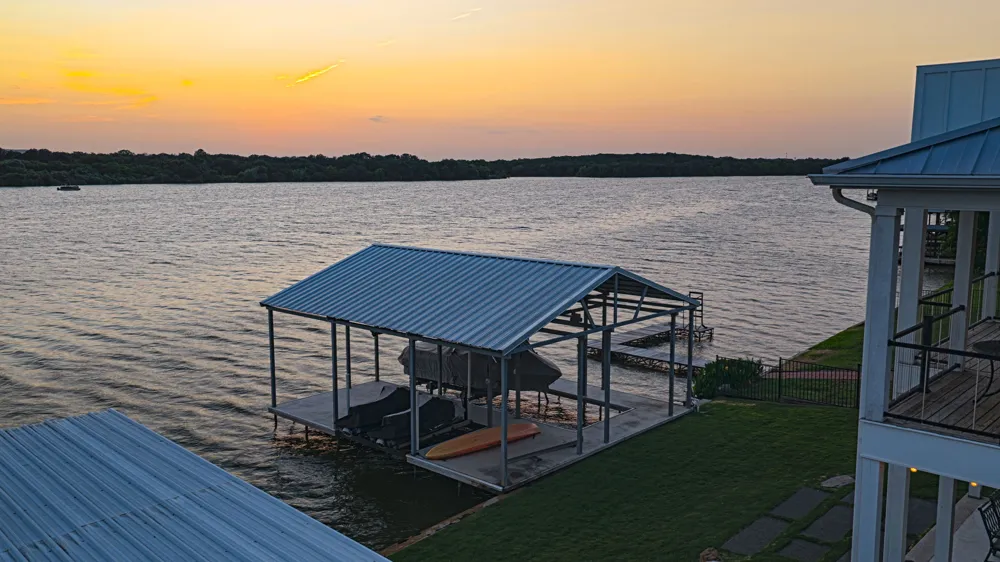 718 County Road 136B Kingsland, TX 78639