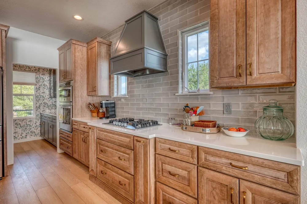 718 County Road 136B Kingsland, TX 78639
