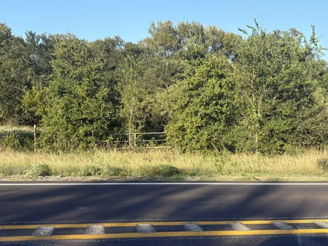 1401 FM 713 Lockhart, TX 78644