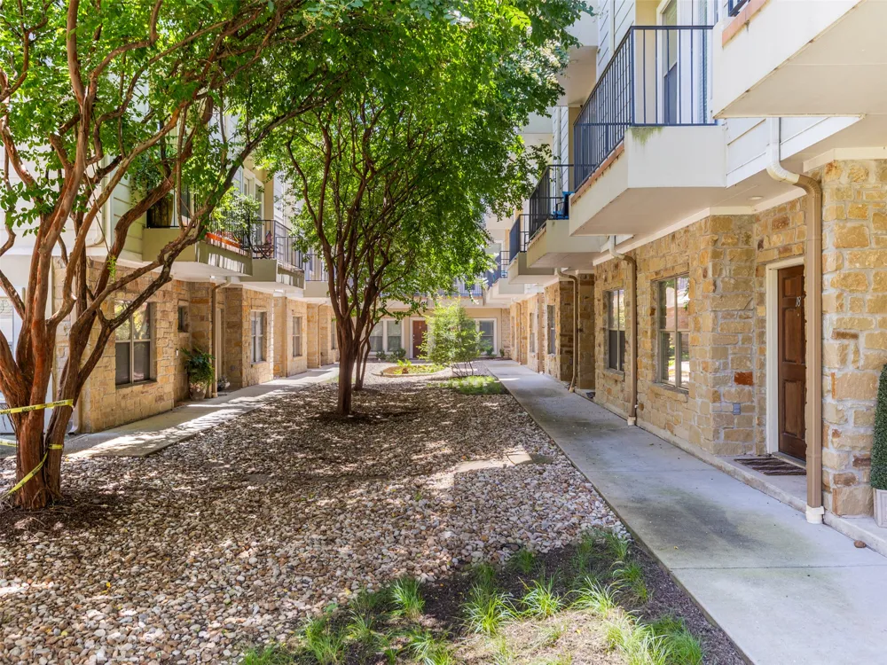 1115 Kinney Avenue #18 Austin, TX 78704