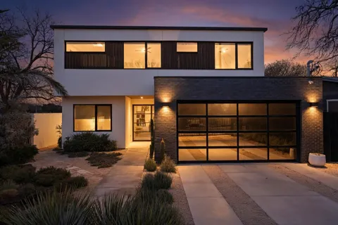 30 Chalmers Avenue