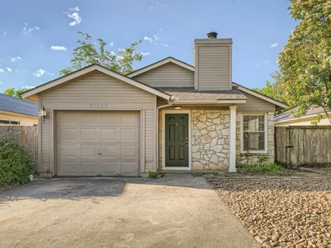 5937 NW Kevin Kelly Place