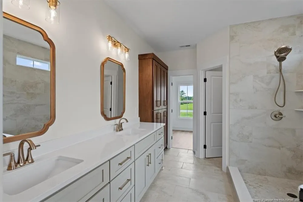 5817 Dottie Circle Hope Mills, NC 28348