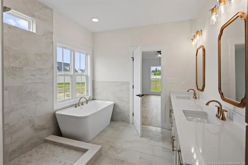 5817 Dottie Circle Hope Mills, NC 28348