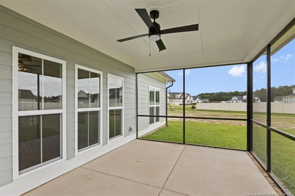 5817 Dottie Circle Hope Mills, NC 28348