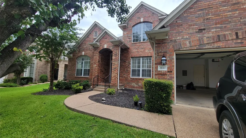 2832 Grimes Ranch Road Austin, TX 78732
