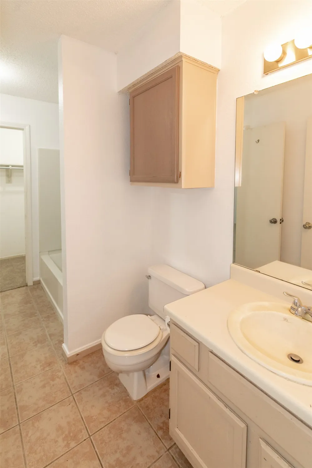 10517 ARCHDALE DRIVE Austin, TX 78748