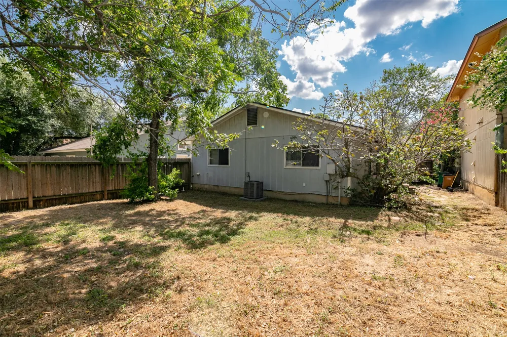 10517 ARCHDALE DRIVE Austin, TX 78748