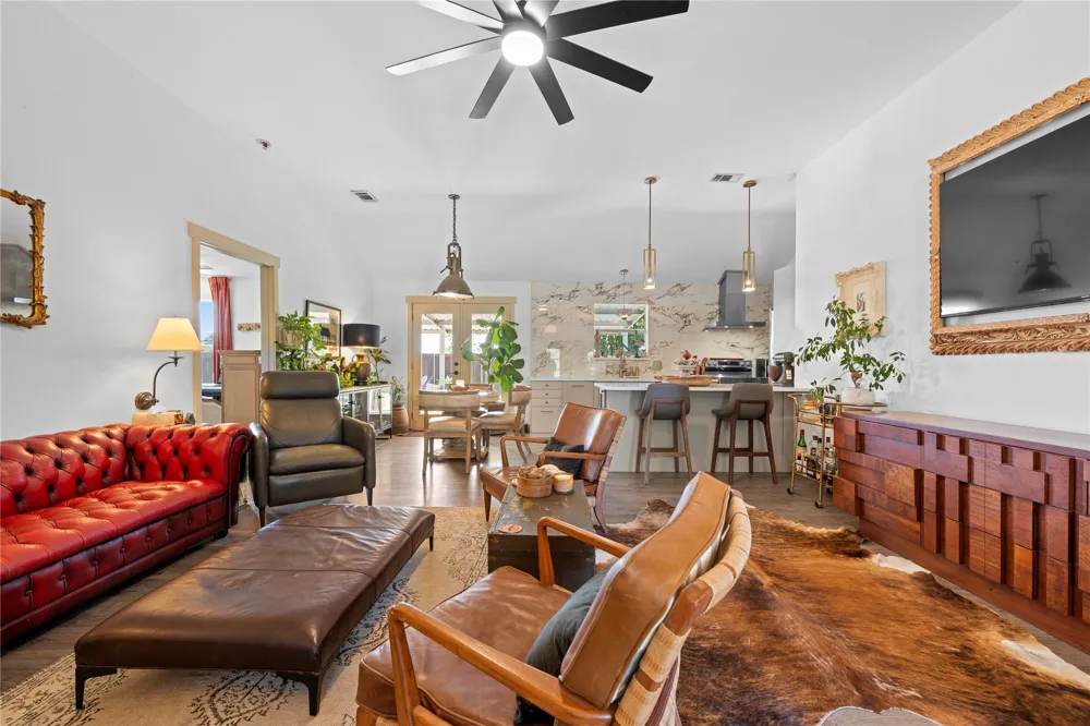 120 Amber Lane Jarrell, TX 76537