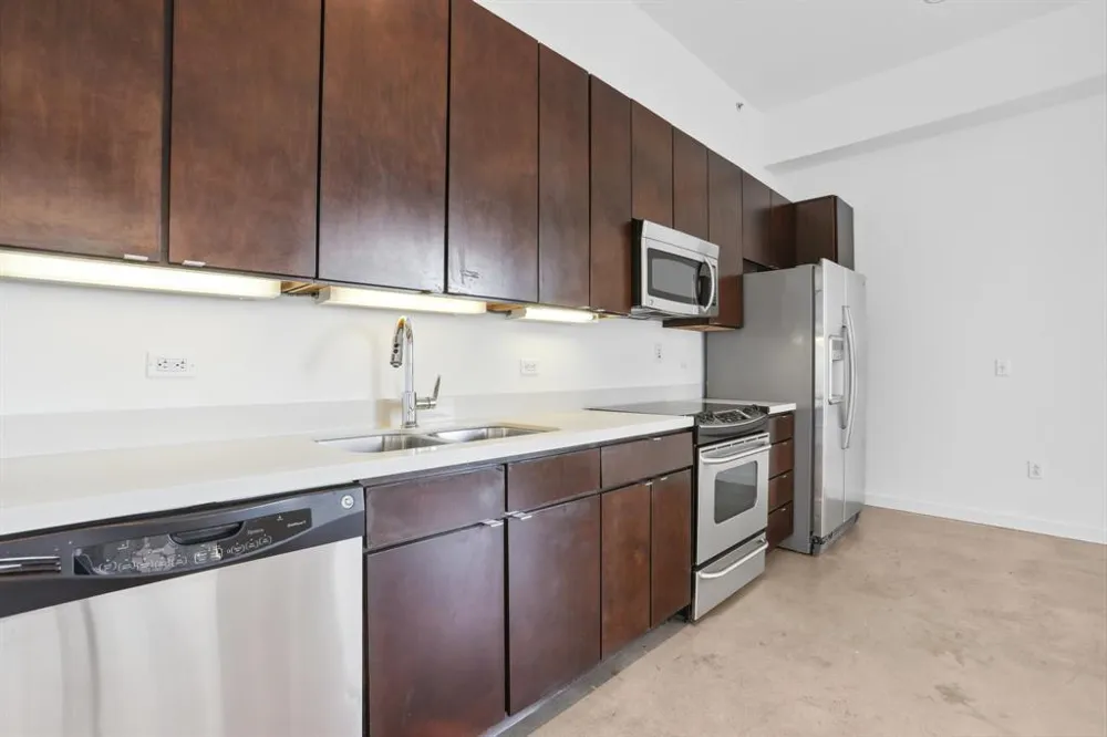 507 Sabine Street #810 Austin, TX 78701