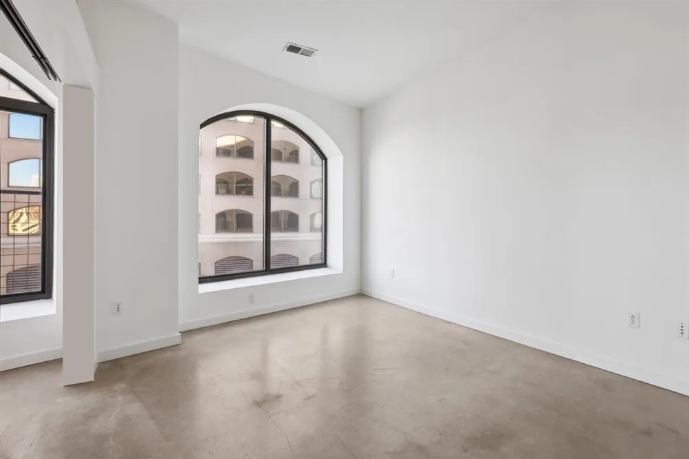 507 Sabine Street #810 Austin, TX 78701