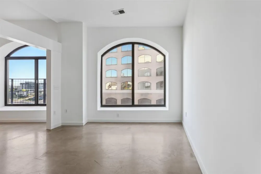 507 Sabine Street #810 Austin, TX 78701
