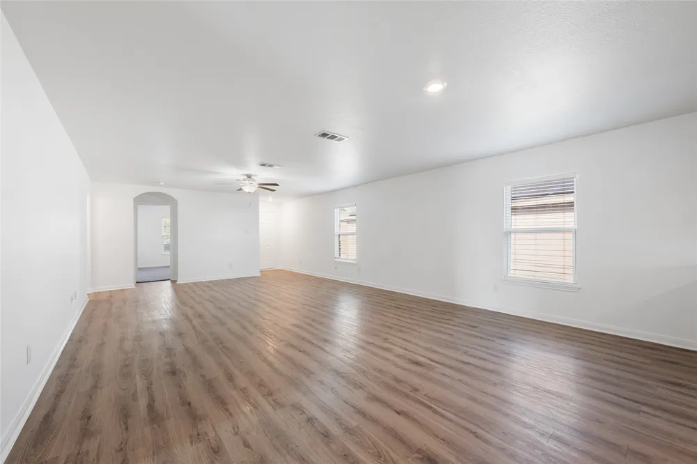 18616 Speculator Lane Elgin, TX 78621