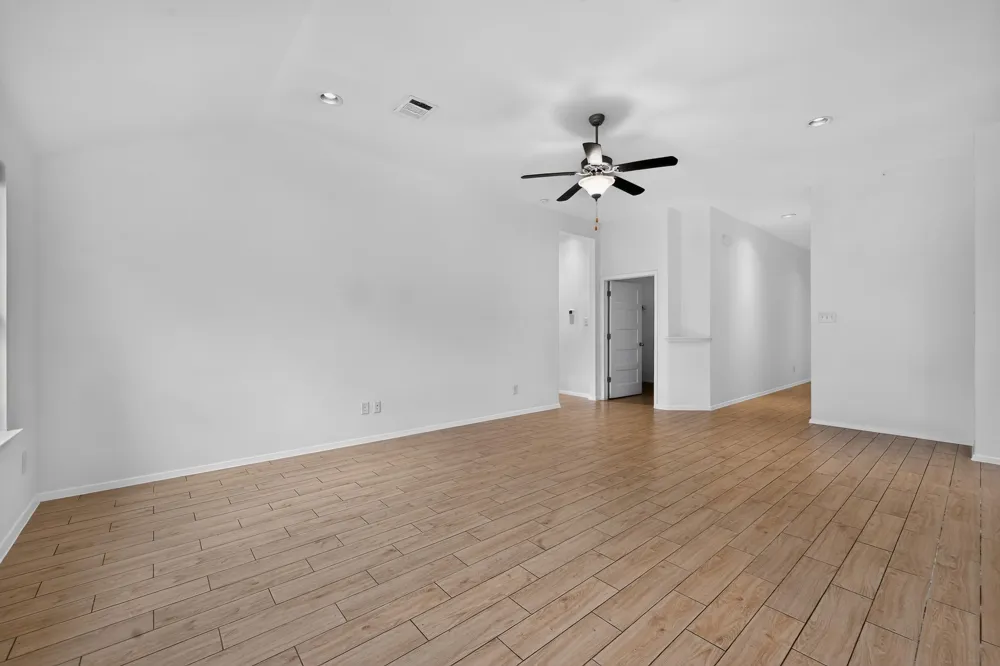 21618 Boggy Ford Road Lago Vista, TX 78645