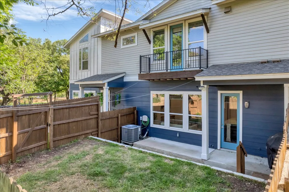8922 Menchaca Road #102 Austin, TX 78748