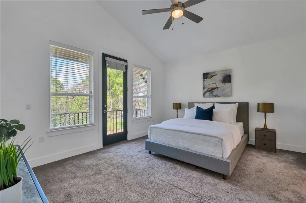 8922 Menchaca Road #102 Austin, TX 78748