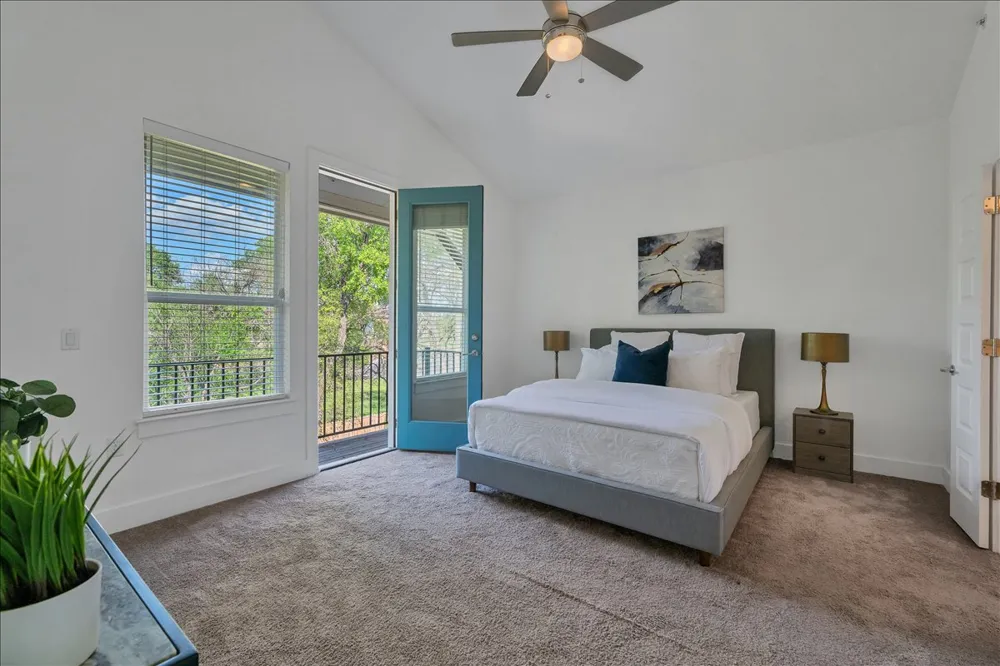 8922 Menchaca Road #102 Austin, TX 78748