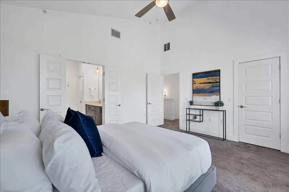 8922 Menchaca Road #102 Austin, TX 78748