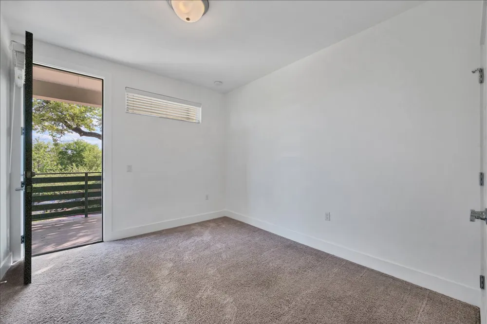 8922 Menchaca Road #102 Austin, TX 78748