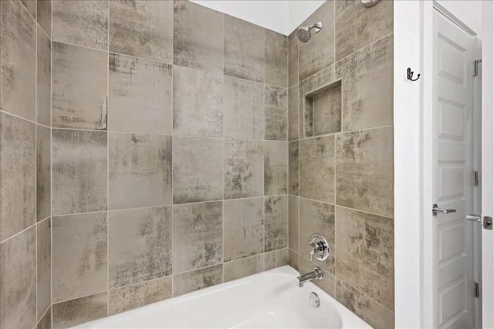 8922 Menchaca Road #102 Austin, TX 78748