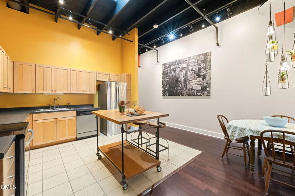 208 Rigsbee Avenue ##206 Durham, NC 27701