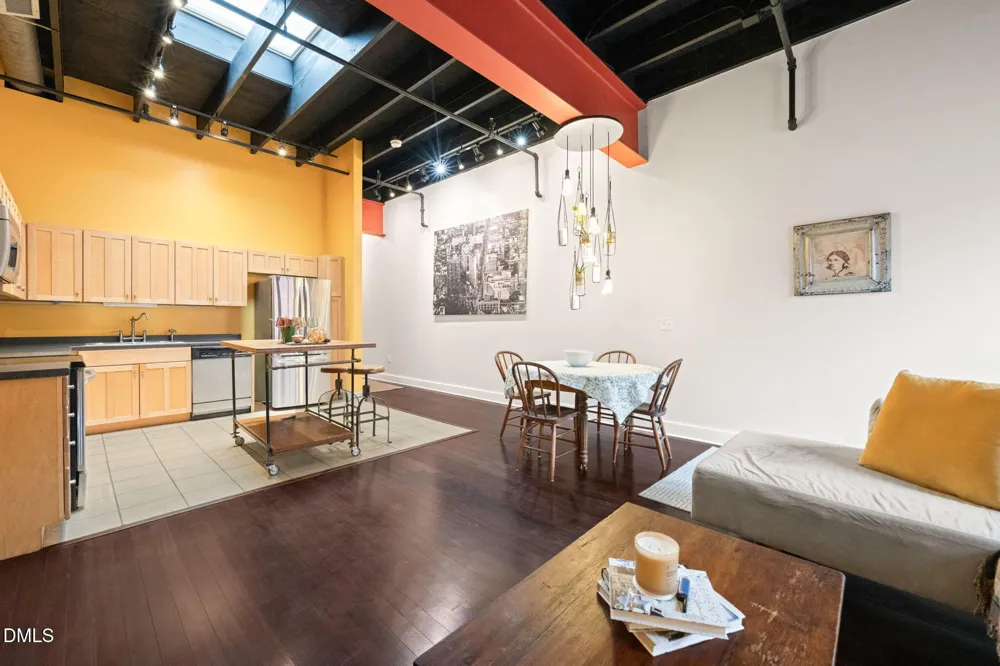 208 Rigsbee Avenue ##206 Durham, NC 27701