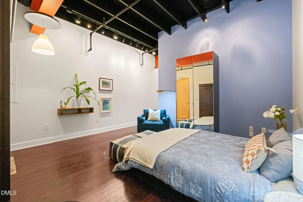 208 Rigsbee Avenue ##206 Durham, NC 27701