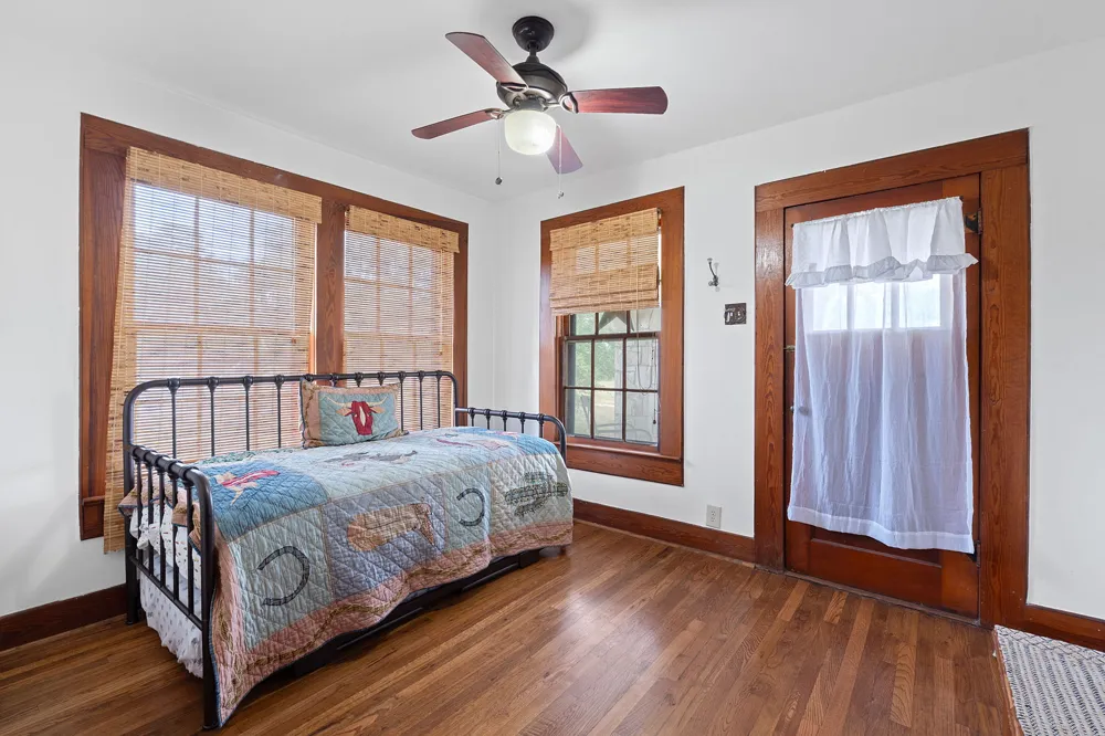 3468 Elder Hill Road Dripping Springs, TX 78619