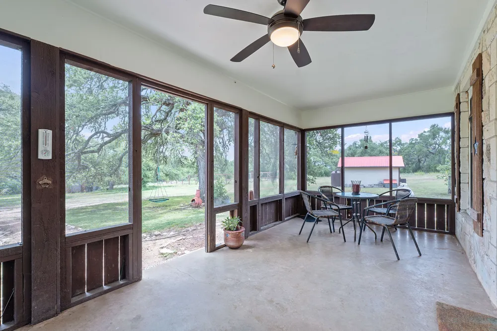 3468 Elder Hill Road Dripping Springs, TX 78619