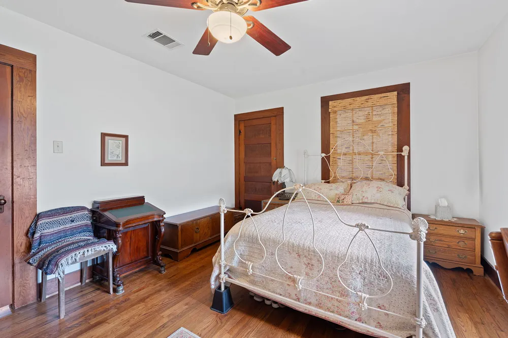 3468 Elder Hill Road Dripping Springs, TX 78619