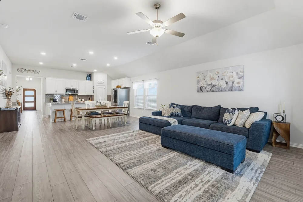 Address Not Shown Manchaca, TX 78652