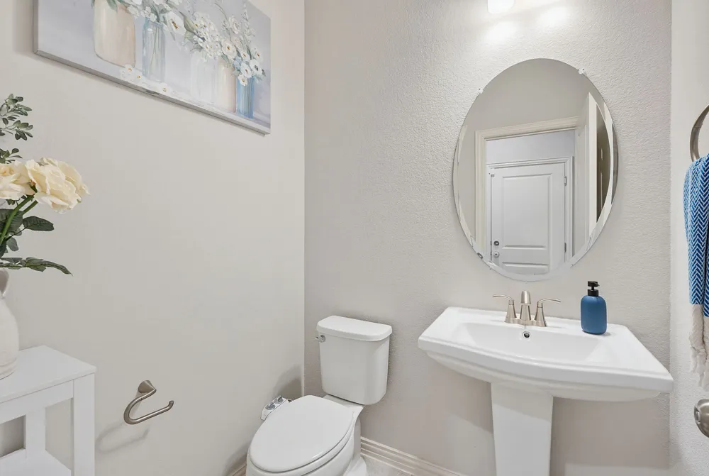 Address Not Shown Manchaca, TX 78652