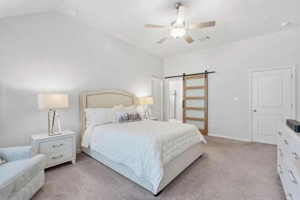 Address Not Shown Manchaca, TX 78652